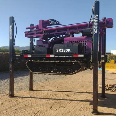 Machine de forage de puits d'eau avec une capacité de 5200 kg et une profondeur de forage de 180 m