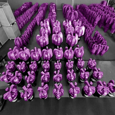 Outil de forage de champs pétrolifères PDC Diamond Bit personnalisé résistant à l'usure