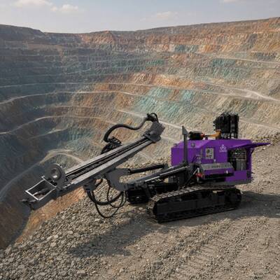Borehole Drilling Machine Low Failure Rate Convenient Maintenance Hydraulic DTH Drilling Rig Mining Drilling Rig Price
